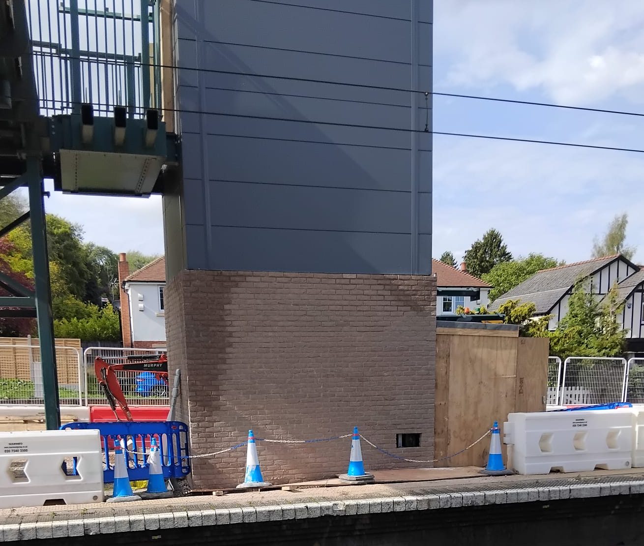 Brick-clad pier on a railway platform